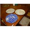 Image 1 : CHINTZ PLATES - 3 TOTAL (one has hairline crack)