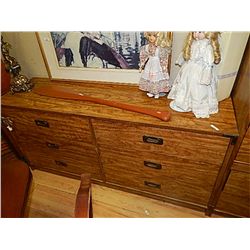 DRESSER - 6 DRAWER