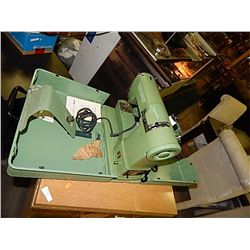 VINTAGE ELNA SEWING MACHINE - WITH ORIGINAL METAL TRAVEL CASE AND PAPERS