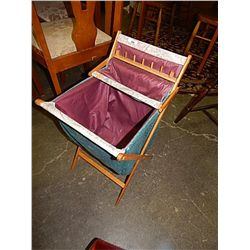 FOLDING KNITTING / SEWING BASKET