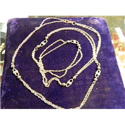 SILVER STYLE NECKLACE