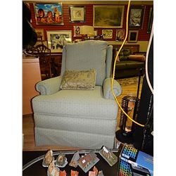 UPHOLSTERED ARM CHAIR - PASTEL GREEN