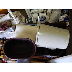 BOX OF GARBAGE CANS &  CLEANING - OPEN FROM ESTATE