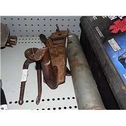 BOX - VIINTAGE PLANNER, CLIPPERS AND MORE