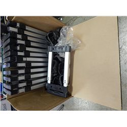 BOX ADJUSTABLE HANDLES