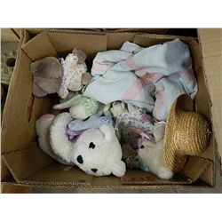 BOX TEDDY BEAR AND QUILT