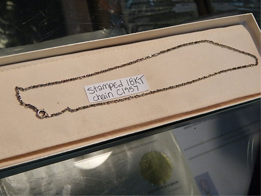 GOLD CHAIN STAMPED 18K GOLD