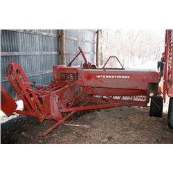 International 435 Square Baler