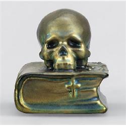 ""Memento mori"" Zsolnay-gyár, Pécs, 1920 körül , eozinmázas fehércserép