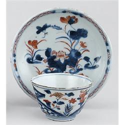 Csésze aljjal Kína, 19. sz. vége,  festett porcelán, sérült