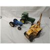 Image 1 : LOT 3 INTERNATIONAL & JOHN DEERE SCALE DIECAST