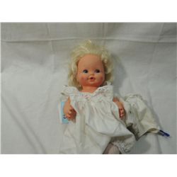 PLASTIC WETSY DOLL 18"