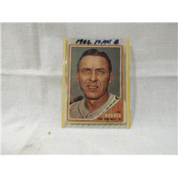 1962 TOPPS #85 GIL HODGES BASEBALL CARD
