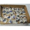 Image 1 : LOT 14 MINI BOBBLEHEADS BASEBALL COLLECTION