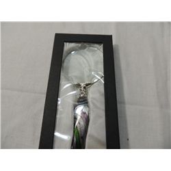 MURANO STYLE GLASS HANDLED MAGNIFYING GLASS