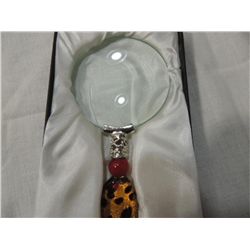 MURANO STYLE GLASS HANDLED MAGNIFYING GLASS