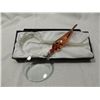 Image 2 : MURANO STYLE GLASS HANDLED MAGNIFYING GLASS