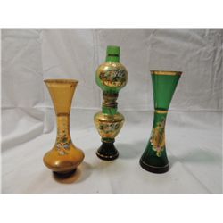 LOT 3 GREEN & AMBER GLASS, GOLD & PAINTED VASES &