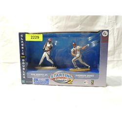 STARTING LINEUP 2 FIGURES BOX SET OF 2