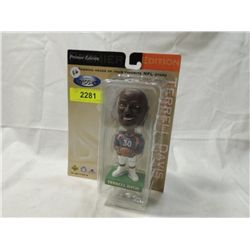 NEW NFL FOOTBALL TERRELL DAVIS BOBBLE HEAD