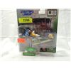 Image 1 : NEW  STARTING LINEUP CURTIS MARTIN FIGURE