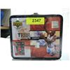 Image 1 : UPPER DECK MICHAEL JORDAN TRIBUTE CARD LUNCHBOX