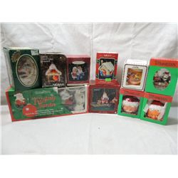 LOT 10 ASSORTED CHRISTMAS ORNAMENTS