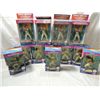 Image 1 : MIXED LOT 12 BASEBALL SUPERSTARS STATUES PACKAGED