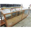 Image 1 : VINTAGE OAK STORE DISPLAY SHOWCASE