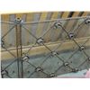 Image 3 : WROUGHT IRON FIREPLACE SCREEN CAST IRON ROSES