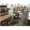Image 1 : LOT PAIR STANDING SPEAKER STAND