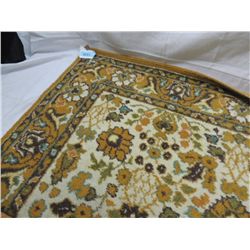 NICE ORIENTAL STYLE FLORAL RUG/TAPESTRY