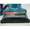 Image 3 : Makita 1.6 Amp Palm Sander