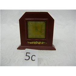 Small Bake-A-Lite New Haven Clock