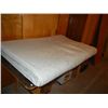 Image 1 : Queen Sized Mattress Tops