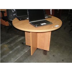 SUGAR MAPLE 42  ROUND TABLE