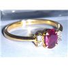 Image 2 : 2.34g Ring made of 18kt Gold , 0.08 Ct Diamond and 0.48 Ct Ruby