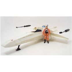 VINTAGE 1978 STAR WARS X-WING FIGHTER SHIP WITH PILOT