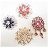 Image 1 : LOT OF 4 COSTUME JEWELRY BROOCHES