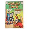 Image 1 : 1963 WORLDS FINEST NO 136 COMIC BOOK - 12 CENT COVER