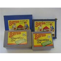 BOXED BAYKO BUILDING SETS, Nos. 0, 1, 1X and 2X, with various instructions and a boxed 'Escalado'