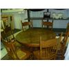 Image 1 : Round Oak Table No leaves