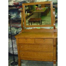 Oak Dresser w/Mirror