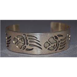 NAVAJO SILVER BRACELET
