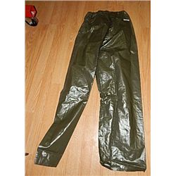 RAIN GEAR - GREEN PANTS - L RETAIL $50 - BUY NOW IN HOUSE - $20 EA SET