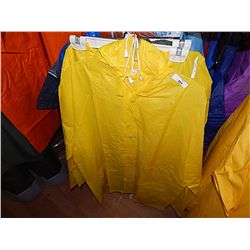 RAIN GEAR - YELLOW RAIN COAT - XL RETAIL $20 - BUY NOW IN HOUSE - $10 EA SET