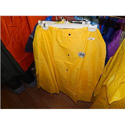 RAIN GEAR - ADULT YELLOW PONCHO - WITH FLAGS RETAIL $25 - BUY NOW IN HOUSE - $10 EA SET