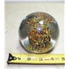 Image 1 : Flower Glass Paperweight