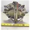 Image 3 : Aluminum Dish with Stand