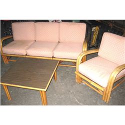 Vintage 5 piece bamboo furniture set with cushions